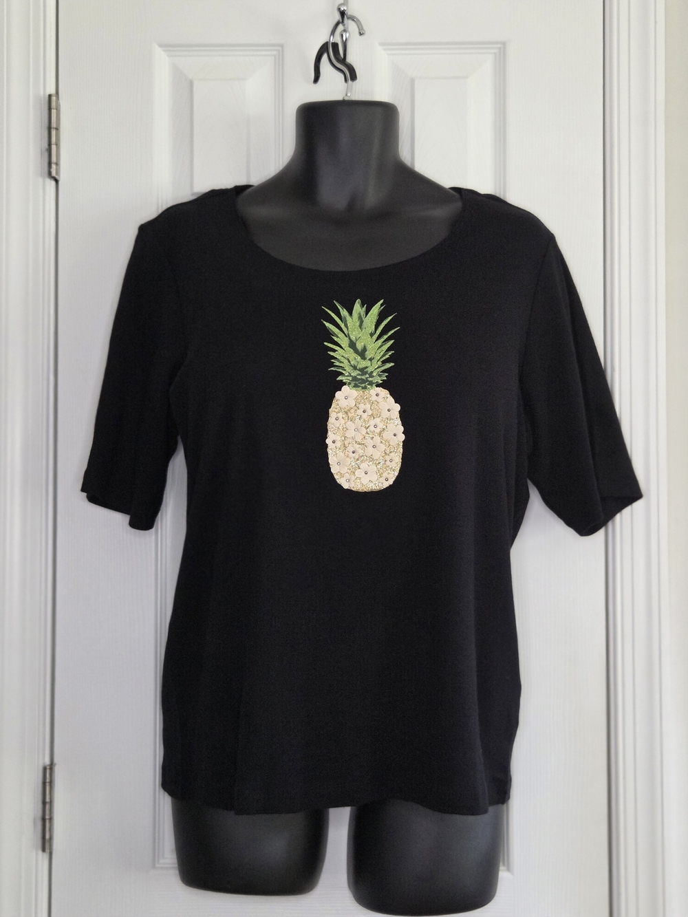 Karen Scott Black Pineapple Graphic Tee